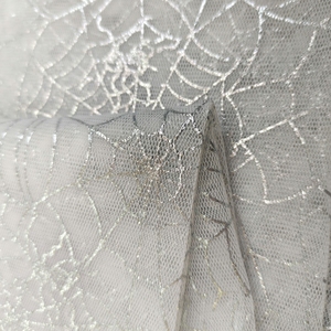 2025 Hot Selling 100% Polyester Silber geprägtes Spinnennetz Muster Soft Printed Net Design Mädchen Kleid Lightweight Home