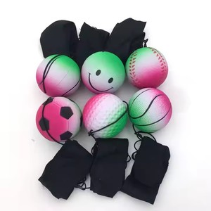子供と大人のためのプロのカスタマイズされたスマイリーフェイスハンド運動療法ボールリストリターンボール - Product Image 2