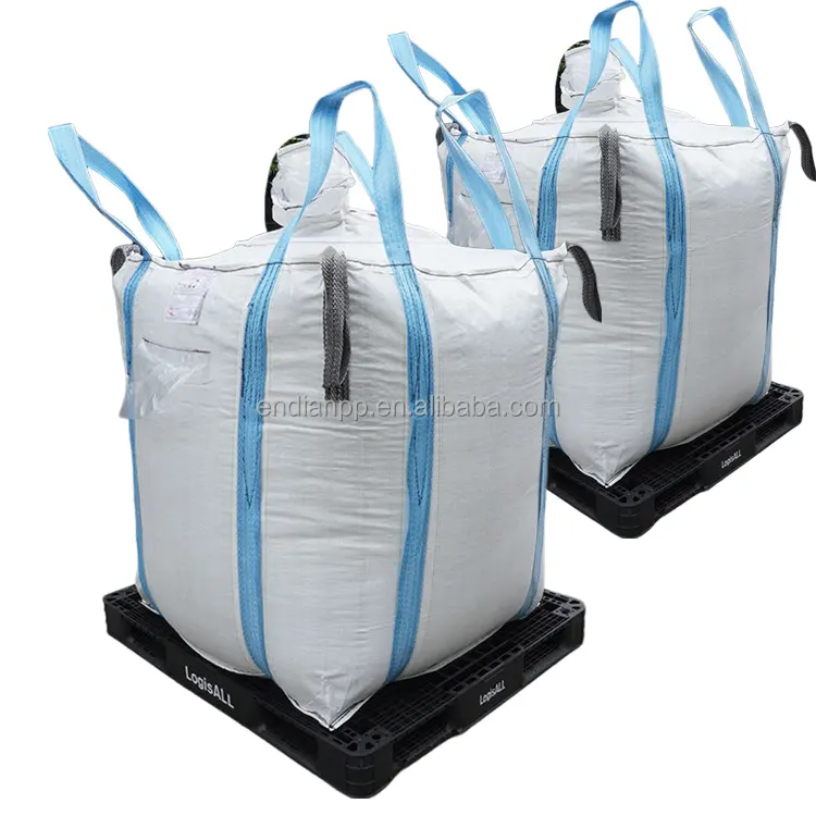 حقائب كبيرة من PP منسوجة ومزودة بجهاز تهوية لسعة طن واحد يتم توريدها من المصنع وهي حقائب كبيرة من FIBC تسمح بمرور الهواء لتعبئة البصل والبطاطس والثوم