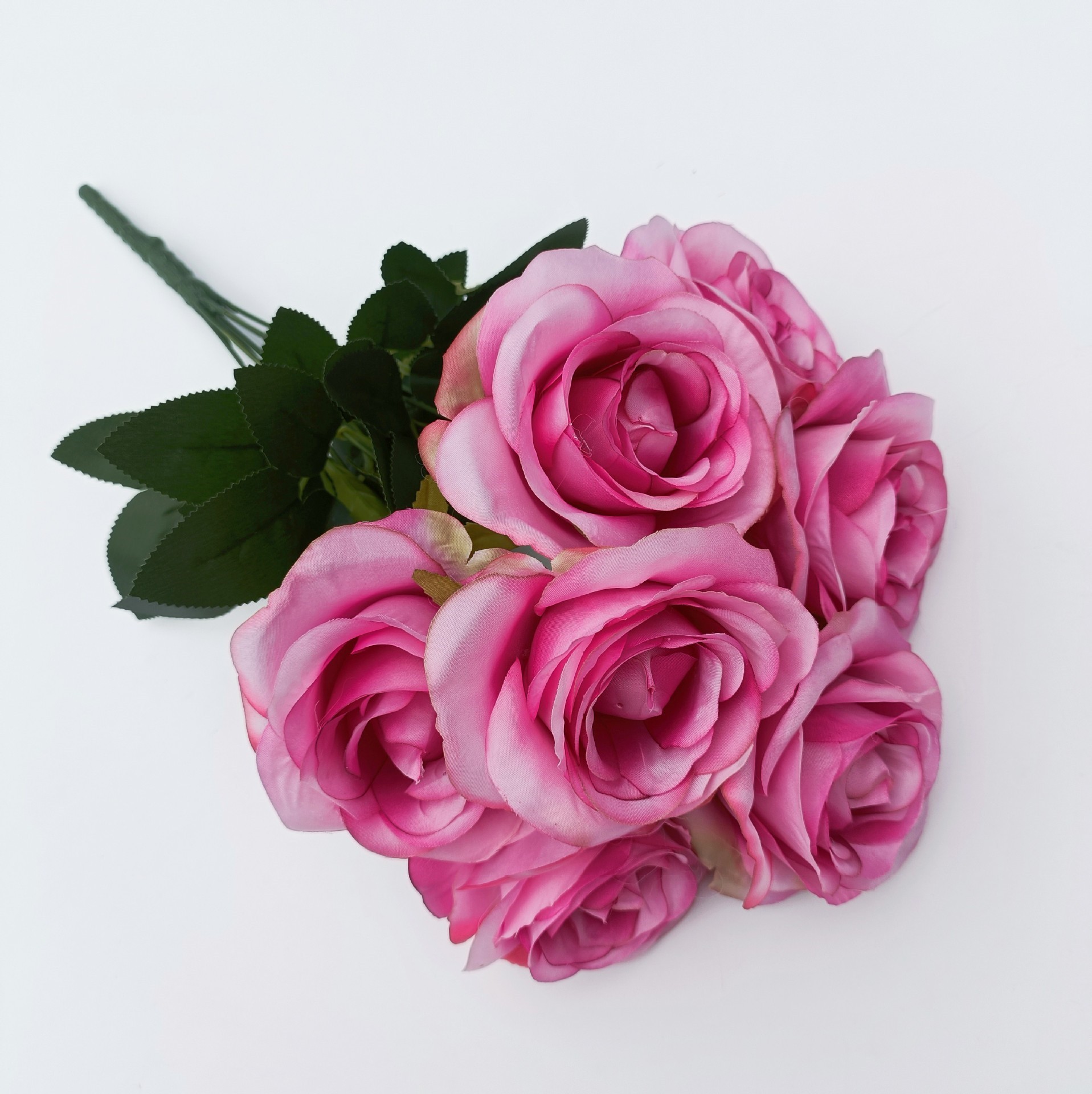rosa oscuro
