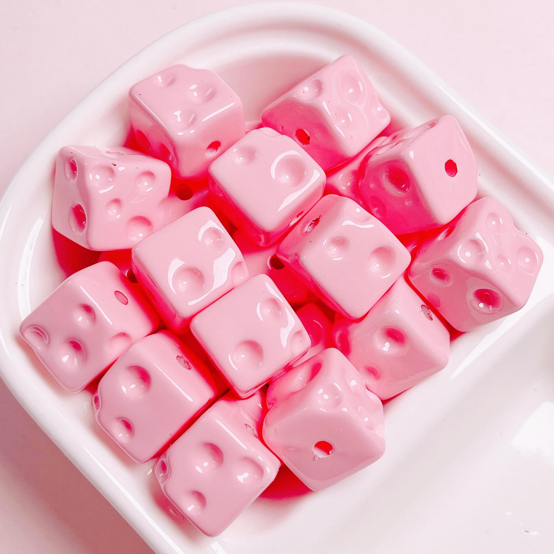 สีชมพู