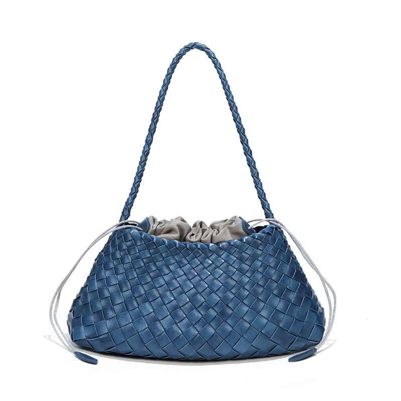 B1978-1# Victoria Blu