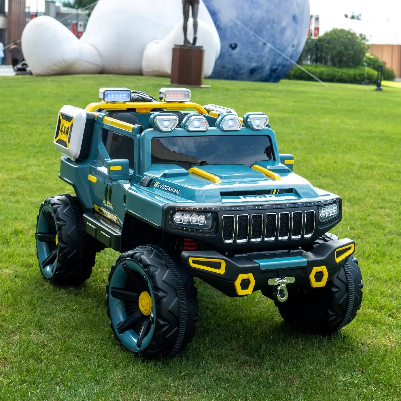 2-10 anni può sedersi nel quattro ruote motrici SUV grandi giocattoli per bambini giro elettrico su giocattoli per ragazzi e ragazze