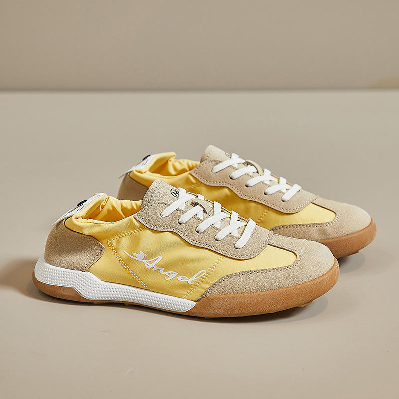 สีเหลือง