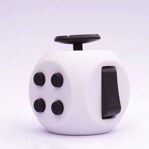 Низкая цена Непоседа шар паззл куб fidget cube фиджет-контроллер pad куб - Product Image 5