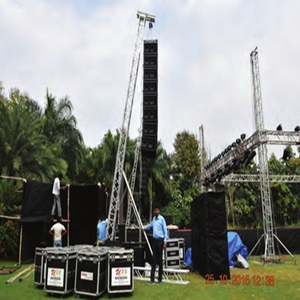 Apparecchiature di illuminazione per palchi professionali Line Array di sollevamento manovella linea Array sistema di altoparlanti - Product Image 1