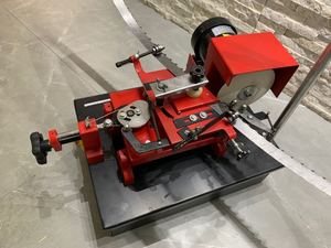 木工バンド鋸刃研ぎ機/自動鋸刃研削盤