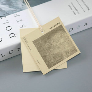 Rectángulo de lujo de alta calidad para etiqueta oscilante personalizada impresa en ambos lados con etiqueta colgante de ropa de papel de cuerda - Product Image 5