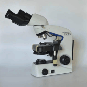 Microscopio biológico con fuente de luz CX23, aumento máximo 1000x - Product Image 3