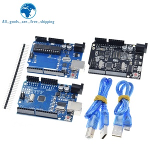 UNO <span class=keywords><strong>R3</strong></span> הרשמי תיבת ATMEGA16U2 / UNO + WiFi <span class=keywords><strong>R3</strong></span> מקורי ATMEGA328P שבב CH340G עבור <span class=keywords><strong>Arduino</strong></span> UNO <span class=keywords><strong>R3</strong></span> פיתוח לוח weMos ESP8266