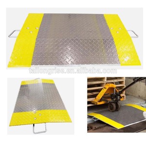 Mobile <strong>Loading</strong> <strong>Dock</strong> <strong>Leveler</strong> Forklift <strong>Loading</strong> <strong>Dock</strong> Plates and Ramps Easy <strong>Loading</strong> <strong>Unloading</strong> Ramp Aluminium Plate - Product Image 3