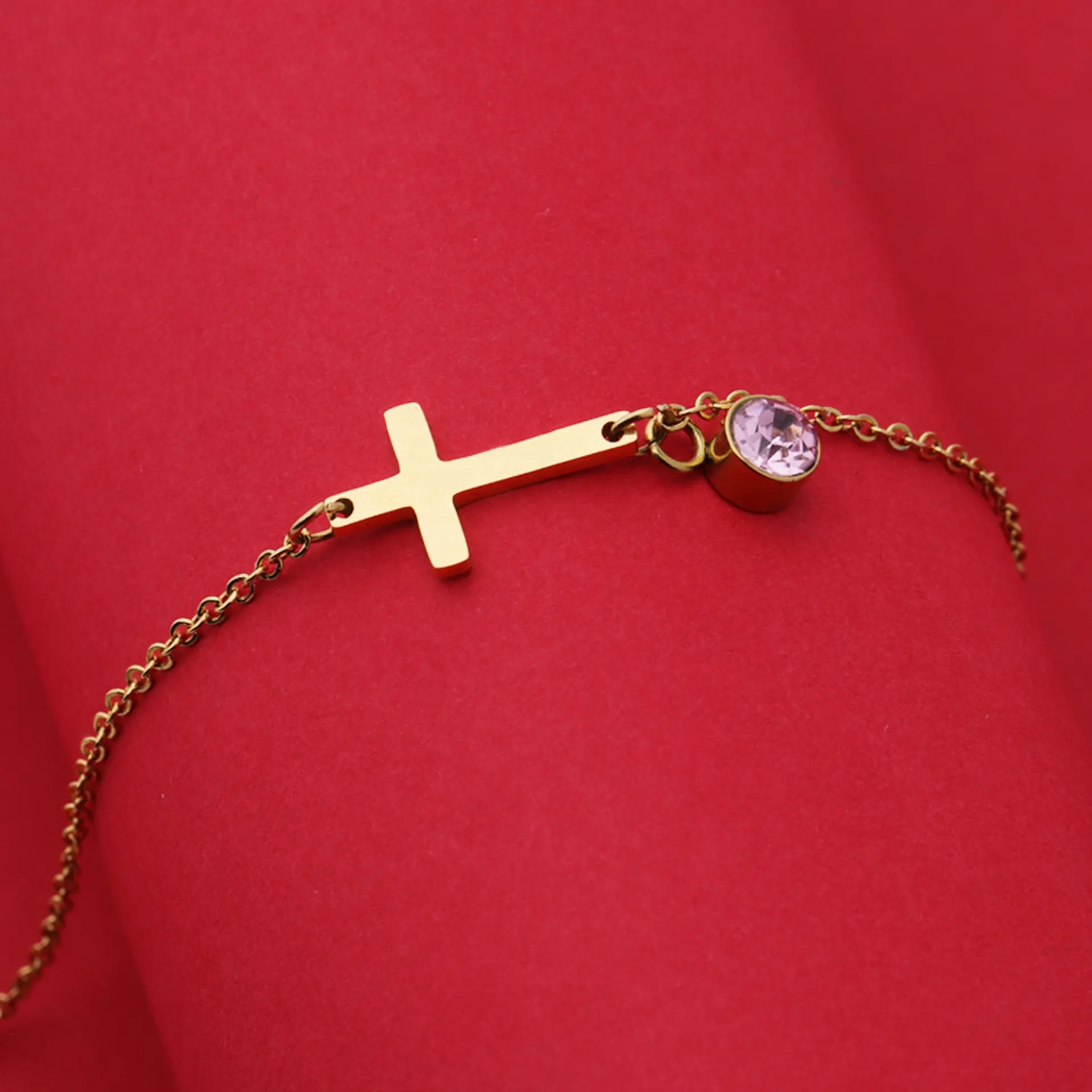 Vendita calda catena a maglie in oro rosa lateralmente croce singola una collana di cristallo birthstone gioielli da donna