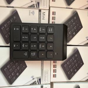 Ligero Chocolate 2,4g Teclado numérico inalámbrico USB Calculadora Computadora Blue Tooth Mini teclado 18 teclas