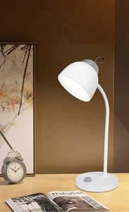 Patlayıcı <span class=keywords><strong>Led</strong></span> rotasyon ayarı yurt çocukları öğrenci sırası okuma öğrenme USB şarj yatak lambası
