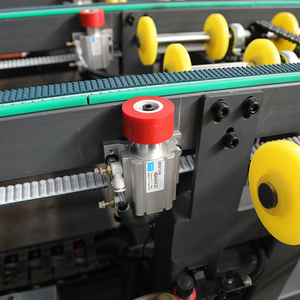 Horizontale Hochgeschwindigkeits-Lade-und Entlade maschine mit SPS-Kern komponenten - Product Image 3