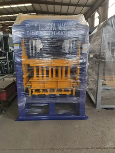 Línea de producción de ladrillos de bloques de capacidad de diferencia, bloques de hormigón, azulejos entrelazados, máquina de moldeo de pavimentos, máquina para fabricar azulejos - Product Image 5