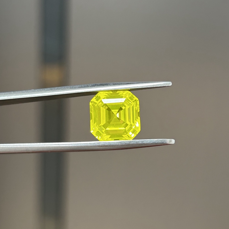 สีเหลือง