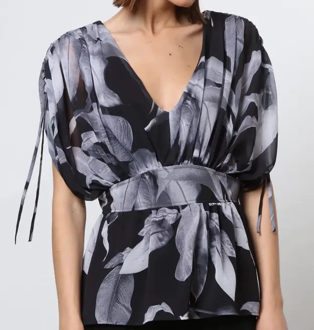 Summer Women's T-Shirt Bat Sleeve V-Neck Chiffon Plant Black Casual Vintage Women's Clothing