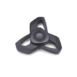 2024 Hot Bán thần tài spinner Đồ chơi cho người lớn Kim Loại bảng Spinner Tops Nga ckf SL ngón tay Spinner - Product Image 4