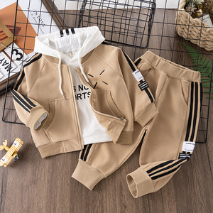 <span class=keywords><strong>2025</strong></span>新款儿童棉质运动套装男童休闲连帽棒球服印花图案秋季时尚