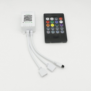LED-Licht-Fernbedienung 2 Ports RGB-Steuerungsbox 44 Tasten IR blauzahn-LED-Fernbedienung für RGB 5050 3528 LED-Leinstreifen
