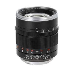 Khẩu độ siêu rộng 50mm F0.95 cho phép hiệu suất tuyệt vời trong điều kiện ánh sáng yếu mang lại cho nó biệt danh "mắt đêm" - Product Image 2