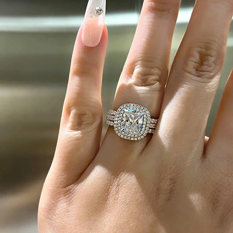 T0624 white gold