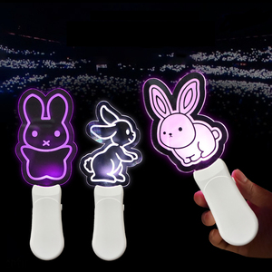 OEM bts spor toplantı Idol Cheer Prop 15 renk değişen konser parlayan akrilik sopa uzaktan kumanda el feneri sopa - Product Image 6