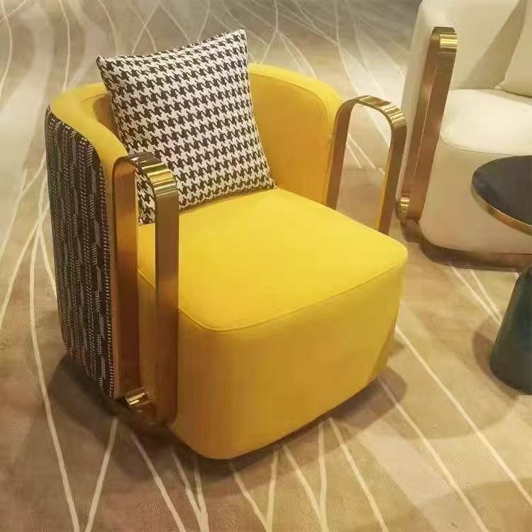 Jaune
