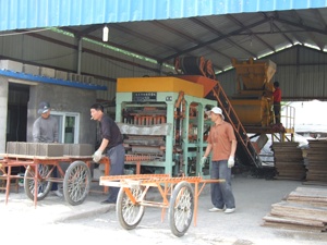 La più redditizia linea di produzione altamente redditizia macchinari ShengYa QT4-15 cementare la produzione automatica di blocchi di calcestruzzo - Product Image 4