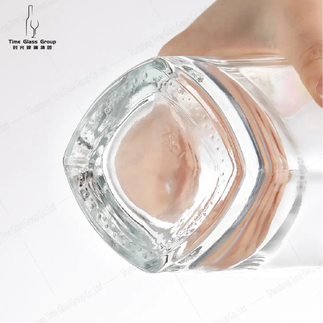 Etichetta LOGO personalizzata bottiglia di vetro 500ml 750ml 1000ml bottiglia di liquore fantasia Vodka