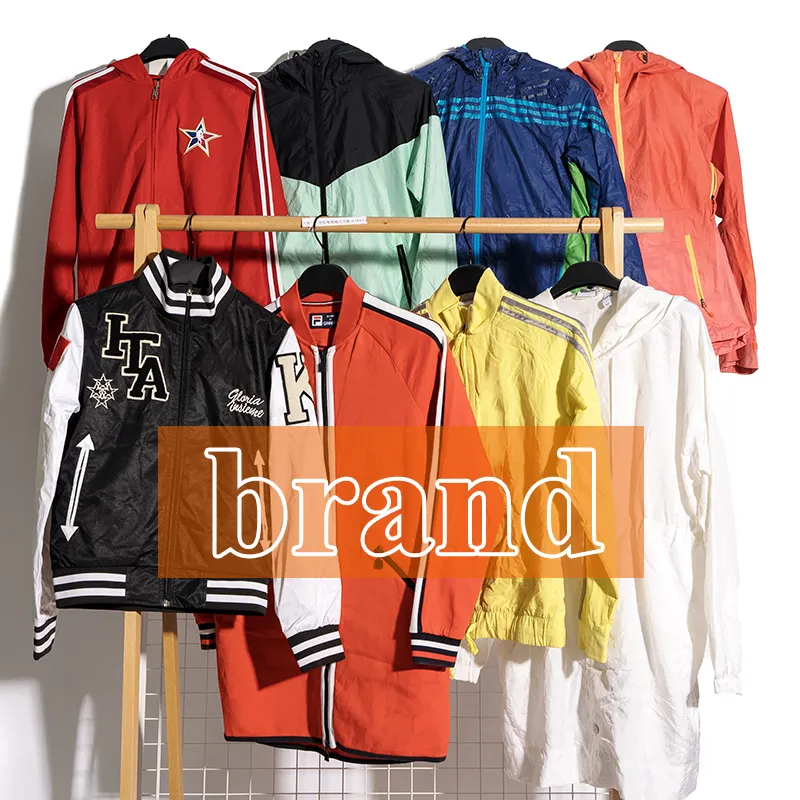 Xuất Khẩu Container Thứ Hai Tay Thương Hiệu Quốc Tế Hoodies Thrift Quần Áo Thể Thao Sử Dụng Áo Khoác Mang Nhãn Hiệu kiện Sử Dụng Mang Nhãn Hiệu Quần Áo