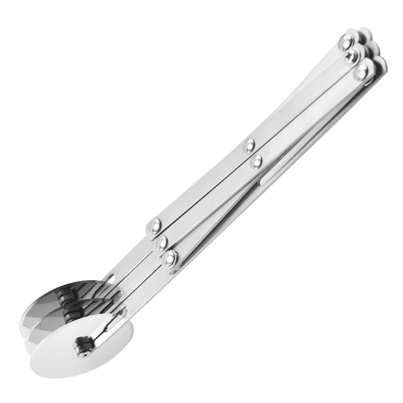 Three-wheeled pizza cutter