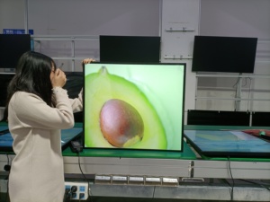 33&quot; 33.2&quot; Inch <strong>Square</strong> <strong>LCD</strong> <strong>Digital</strong> Signage <strong>Display</strong> Video NFT Photo Frame 1:1 Ratio 1920*1920 Resolution - Product Image 4