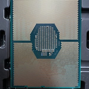 Intel Xeon 4210เงิน10-core/20-Thread CPU | ฐาน2.2GHz สูงถึง3.2GHz เทอร์โบ1TB รองรับ DDR4-2400 - Product Image 4