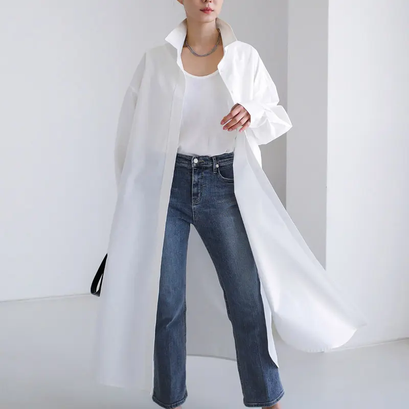 Neues Produkt Blusen elegante, Damen Stickerei Zahnbeulen Knopf Tang-Hemd Rundhalsausschnitt Bluse einzigartiger und schöner Tang-Anzug /