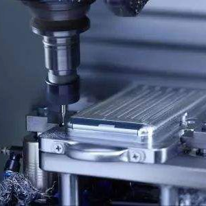 VMC1160 Präzisions fräsmaschine Voll automatische CNC-Automatisierung programmierung unterstützt Installation CNC-Bearbeitungs zentrum