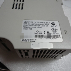 Nuovo Controller di programmazione PLC per l'automazione industriale del magazzino pronto VFD015CP43B-21 originale - Product Image 1