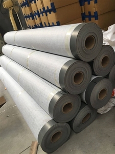 1毫米聚氯乙烯TPO防水膜<span class=keywords><strong>60</strong></span>密耳Tpo屋面膜，具有良好的稳定性，适用于现代平屋面设计