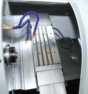 Torno de buen precio Vertical CNC C Axis Torno CNC Taiwán Máquina de torno CNC de cama inclinada con alimentador de barra - Product Image 2