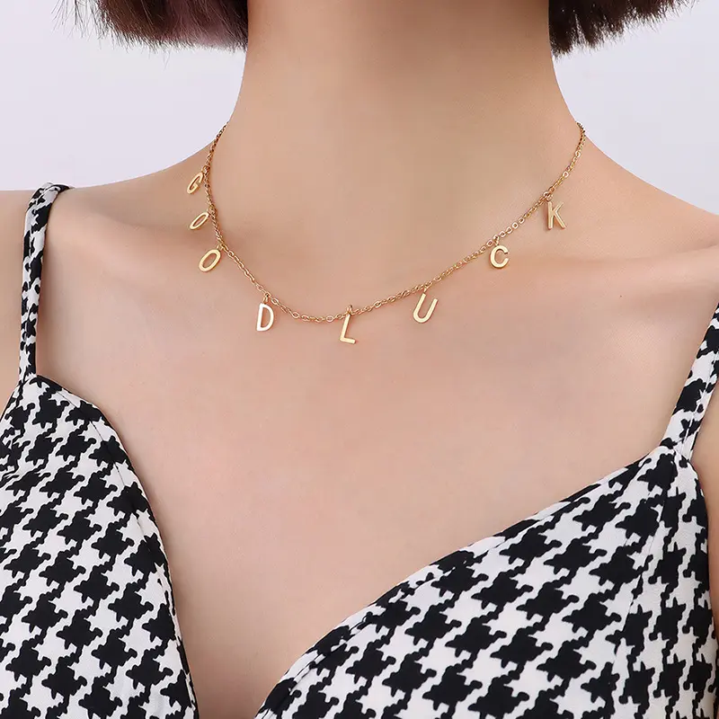 Collier Simple plaqué or 18k avec pendentif en lettres anglaises porte-bonheur, chaîne de clavicule en acier titane