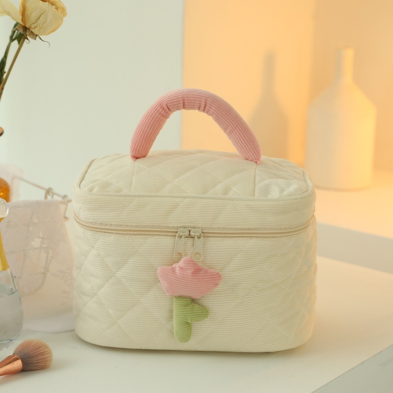 Beige corduroy square bag