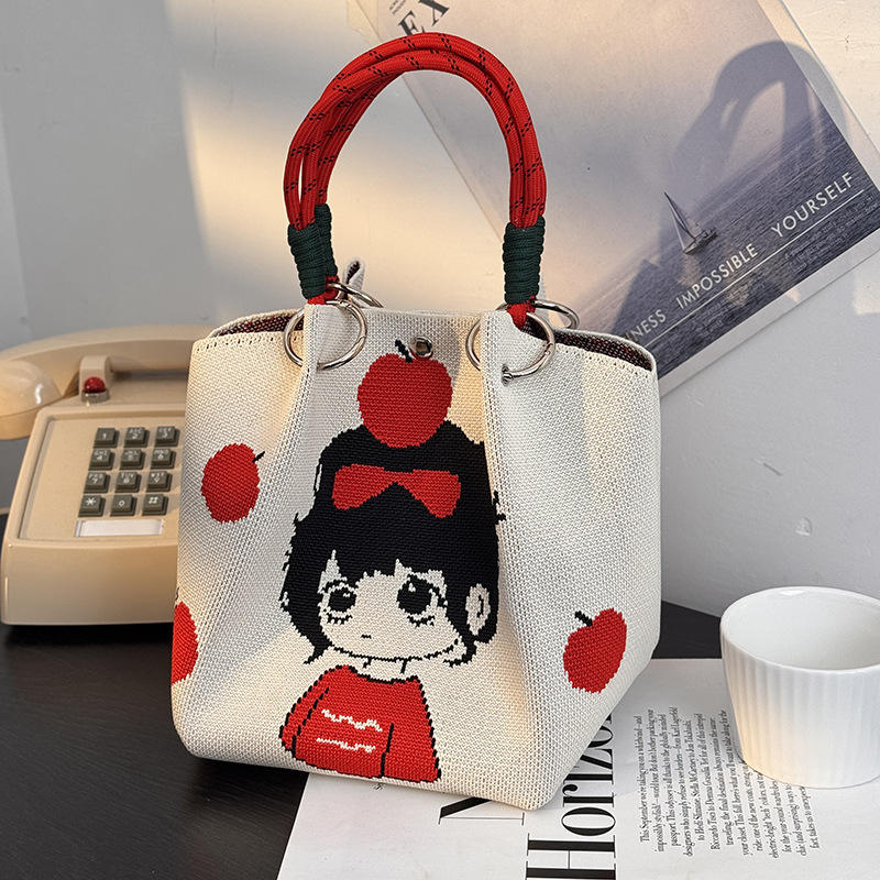 Anillo de niña de manzana