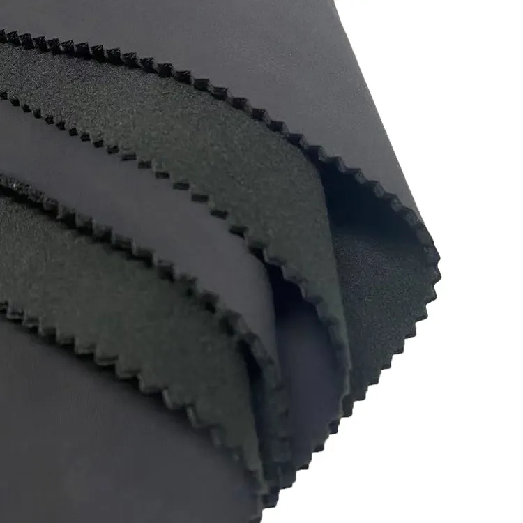 92 나일론 덮음 털실 8 스판덱스 Softshell 재킷을 위한 보세품 극지 양털 직물