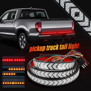 <span class=keywords><strong>12V</strong></span> 24v动态顺序流动转向信号灯DRL汽车卡车皮卡尾门灯条发光二极管条倒车制动尾灯