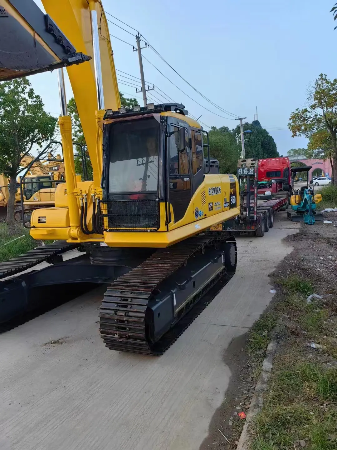 सबसे अधिक बिकने वाली अच्छी कीमत EPA और CE प्रमाणित सेकेंड हैंड उत्खनन KOMATSU PC350 मूल इंजन उत्कृष्ट प्रदर्शन