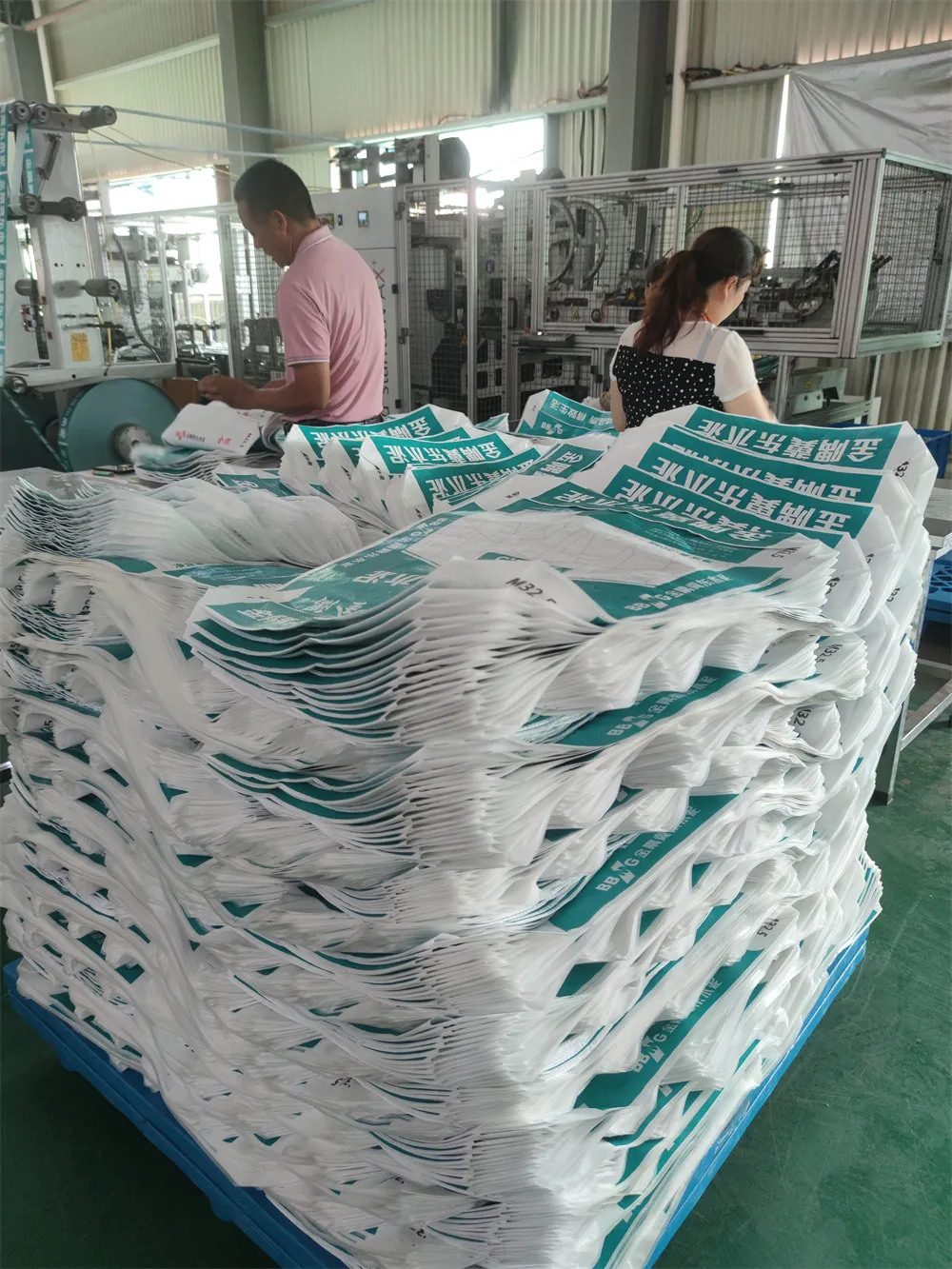 Pemasok pabrik tas tenun PP tas semen kosong tas katup PP 50 KG 40 KG 25 KG 20 KG tas laminasi WPP