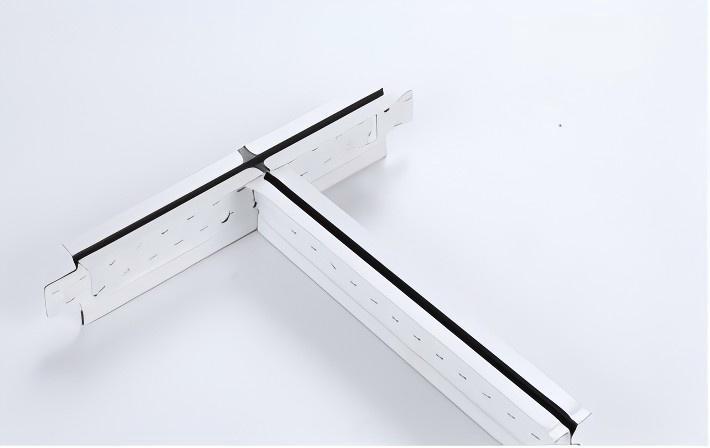 Black Line Cross Tee 1200mm