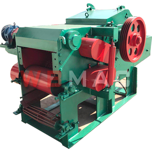 <strong>Tree</strong> Branches and Round <strong>Logs</strong> Are Broken and <strong>Processed</strong> Into Clean Pieces Using a Cutting <strong>Machine</strong> Factory Outlet Store - Product Image 3
