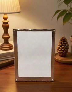 Tùy Chỉnh Tối Giản Đa Mục Đích Acrylic Từ Brown Khung Ảnh Phong Cách Châu Âu Khung Pha Lê Cá Nhân Tùy Chỉnh - Product Image 1